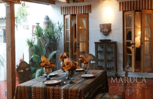 Old Las Palmas Villa | Villa Thornhill