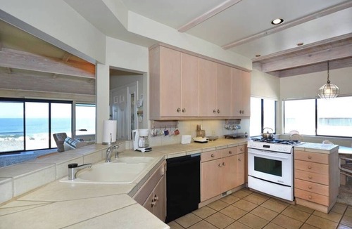 Opal Cliffs House | Villa Vista Lower