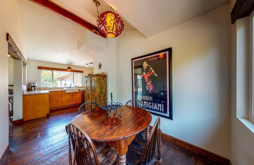 Sonoma Villa | Villa with 4BR/3BA, Pool, Guest House and Bikes in Prime Area