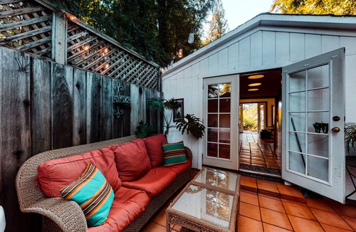 Guerneville House | Vineyard cottage with a hot tub, fireplace, washer/dryer & vineyard views