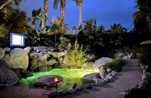 Warm Sands Resort | Vista Grande Resort - A Gay Men's Resort