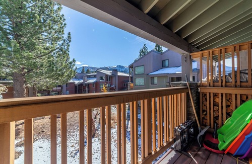 Mammoth Lakes Condo | Walk to Ski Condo, Pool, Spa, Gym, Tennis 398