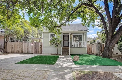 Concord House | Walk to Todos Santos | Historic Downtown Delight