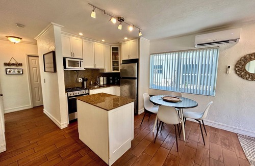 North Beach House | Walnut Beach Bungalow