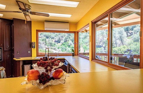 Oakhurst House | Waterfall View Retreat near Yosemite with Spas
