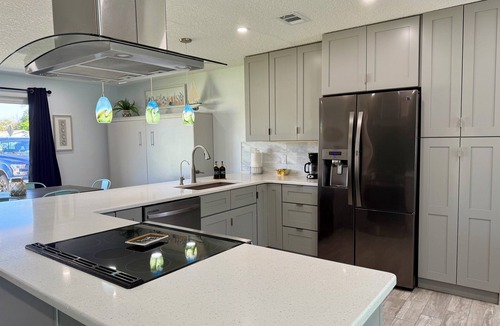 Dolphin's Cove House | Welcome to Paradise Oasis Ponte Vedra Beach, FL Sleeps 15 The perfect getaway