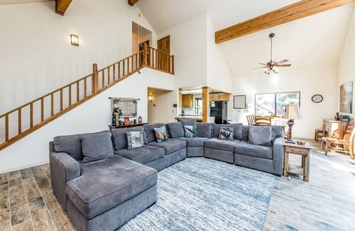 Shaver Lake Cabin | Welcoming Cabin with WiFi, Spacious Deck, & Outdoor Seating