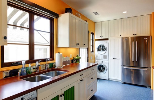 West Beach Villa | West Beach Villa 6 - High end design/construction - Walk to pier, State St., Funk Zone, beach!