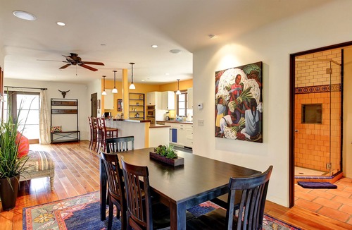 West Beach House | West Beach Villas 5 & 6 - 2 villa rental (entire property) - 2 blocks to beach, State St!
