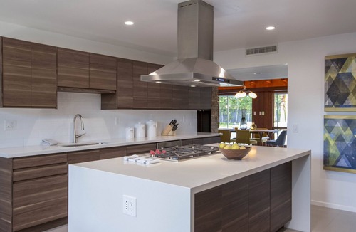 El Mirador House | West Elm House 2019: The Seven-Eighty - Stunning 4 Bedroom Estate