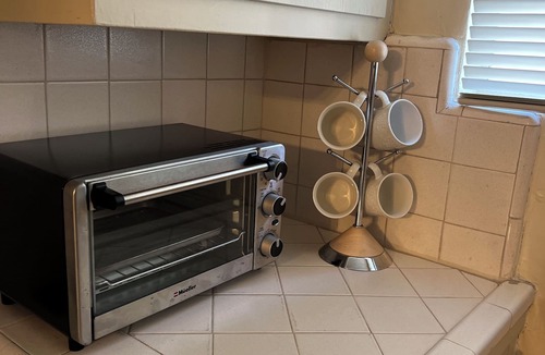 Tri-West Condo | West Hollywood Condo In the heart of West Holllywood! Walk to everything!