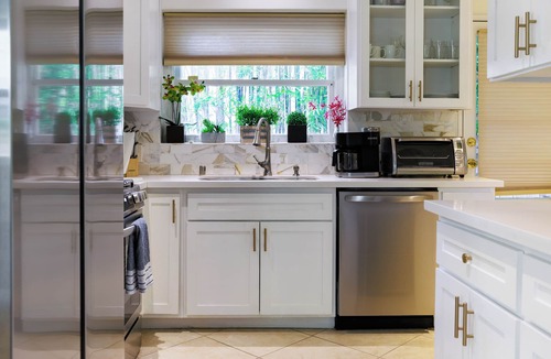 West Los Angeles House | West LA 2BR/2BA Designer Retreat, Near Santa Monica, UCLA, Culver City, SoFi