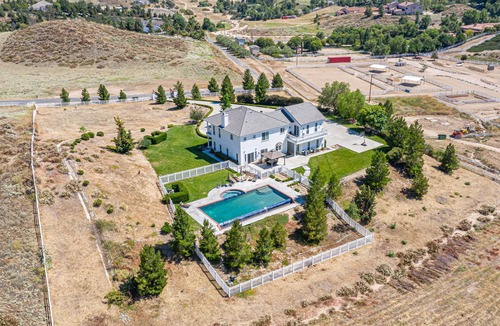 Temecula House | Wine Country Estate, Behind Gates, 6 Acre Luxury Pool Estate, Great location!