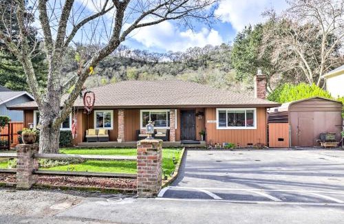 Glen Ellen House | Wine Country Retreat at Private Creekside House!