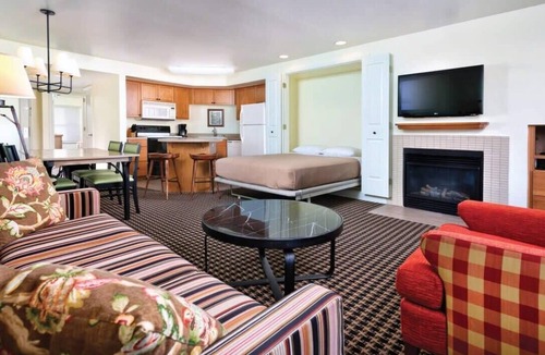 Angels Camp Condo | Wyndham Angels Camp | 3BR Suite | Resort Amenities