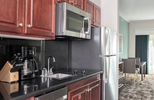 Gaslamp Quarter Condo | Wyndham Harbour Lights | Six Studio Suites