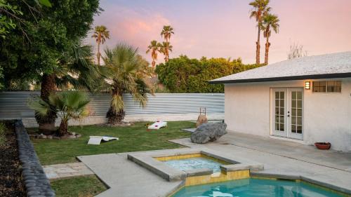Desert Park Estates House | Yellowjacket by AvantStay Entertainer’s Yard 20min 2 Coachella Valley Preserve STR Permit5161