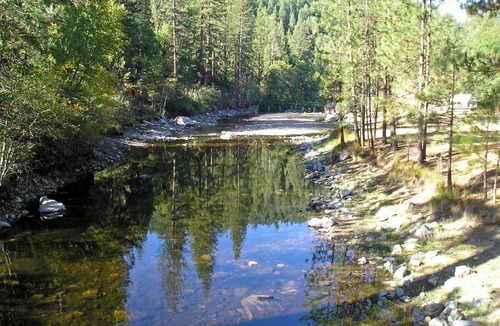 Harden Flat Resort | Yosemite Lakes Bunkhouse Cabin 27