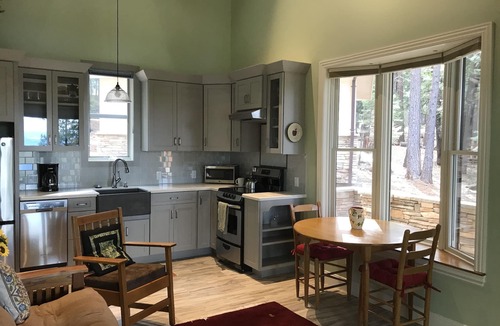 Shingletown Cottage | You will love our beautifully furnished cottage in the woods