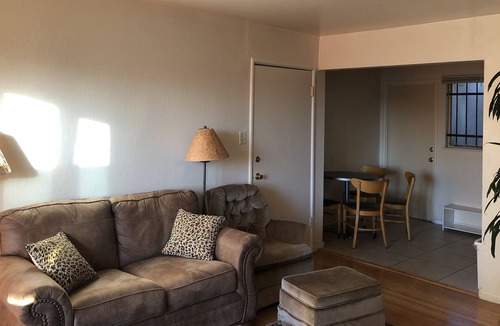 Piedmont Avenue House | your 2 bedroom home while you travel