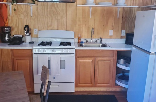 Winters Cottage | Yurt - Camping Yurt with Kitchen
