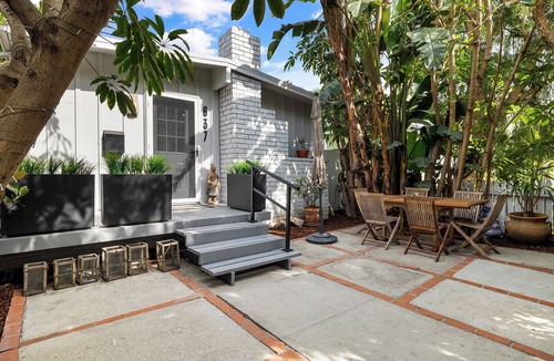 Marina del Rey House | Zen Venice 3BR Home Near Beach with Patio + Washer/Dryer