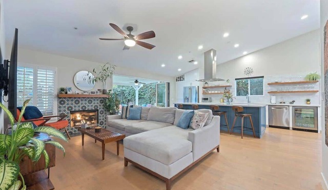 159 Burbank Oasis | Spa, 4BR Near Warner Bros