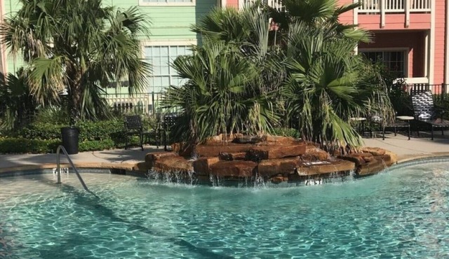 2 BR, Ground Floor Condo. Ocean & beach directly across the street