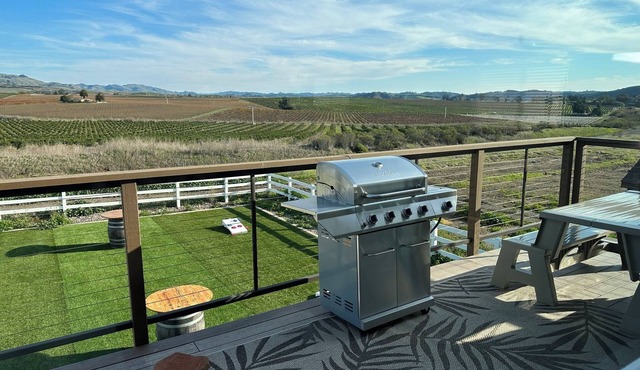 4-bed/3.5 bath house in peaceful San Luis Obispo with AC