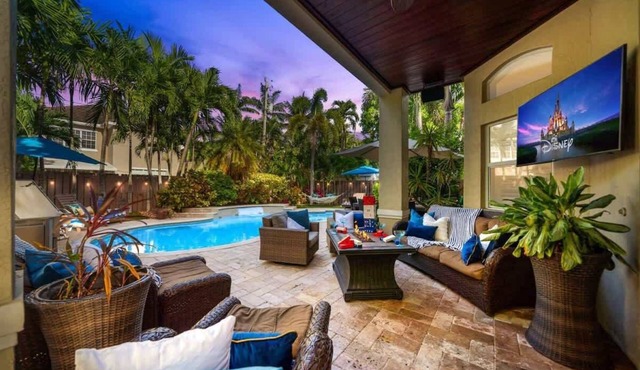 50% off 5BR Luxury Mins to Las Olas, Shops & Beach