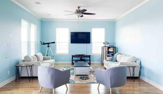 Beaches&Dreams - Ocean view and walk to the beach!