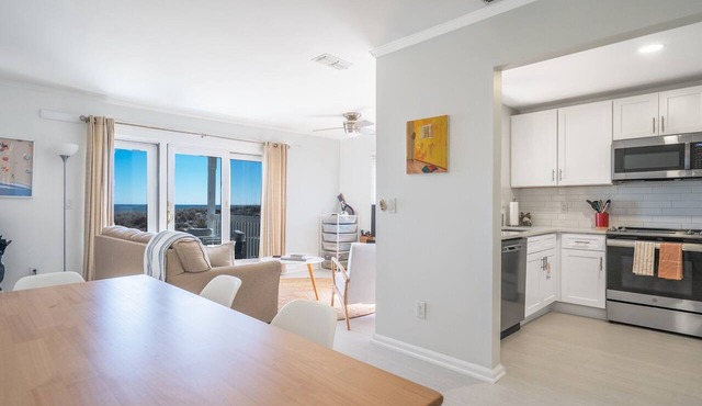 Beautiful Condo Just Steps to an Amazing Stroll on the Beach