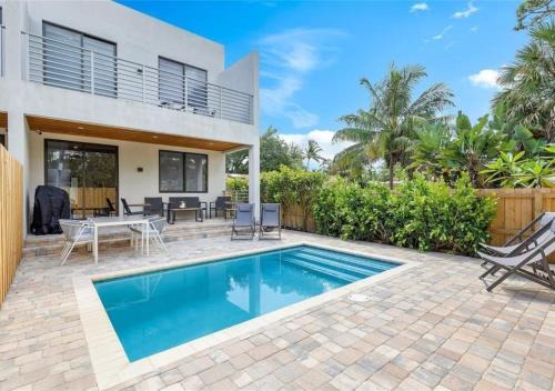 Brand New 3BR Townhome w Private Pool, FLL, Las Olas