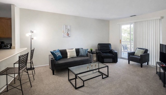 Bright 2BR | Cherry Blossom View | Balcony