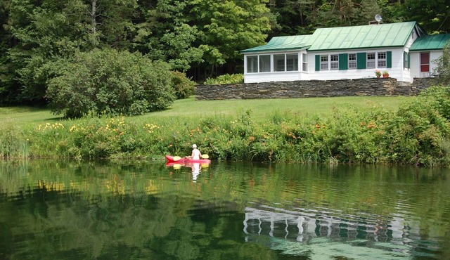 Charming 2-bedroom Summer Home in Strafford, Vermont
