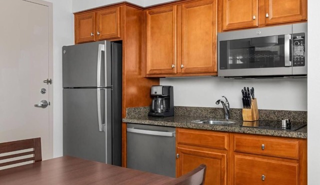 Charming 2-bedroom villa in Marriott Resort with WiFi, fitness in Palm Desert