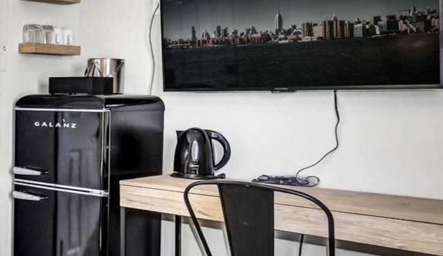 Charming Studio | Near Legoland & Carlsbad Beach
