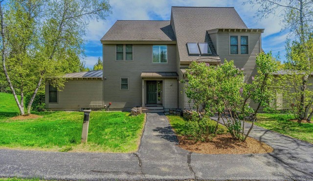 Condo with Pool, Newton Village, Pet-Friendly