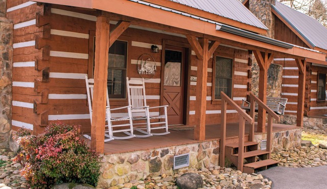 Copeland Creek-Tiny Cabin Getaway!