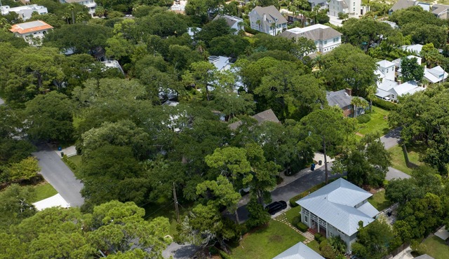 East Beach Oasis near Gould's Inlet, sleeps 10