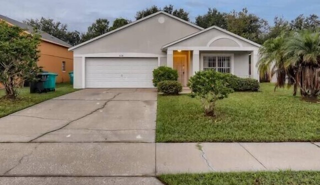 (FM) Have this extravagant 3 bedroom house to yourself!!!
