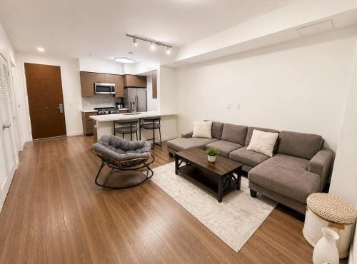 Glendale Luxe Stays - Downtown