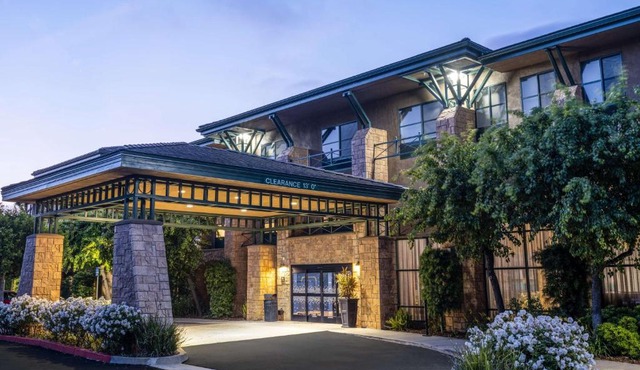 Hampton Inn & Suites Agoura Hills