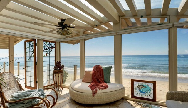 🏖 Holiday on the Sand 🏖SALE with no tax at this private Malibu villa! 🏖