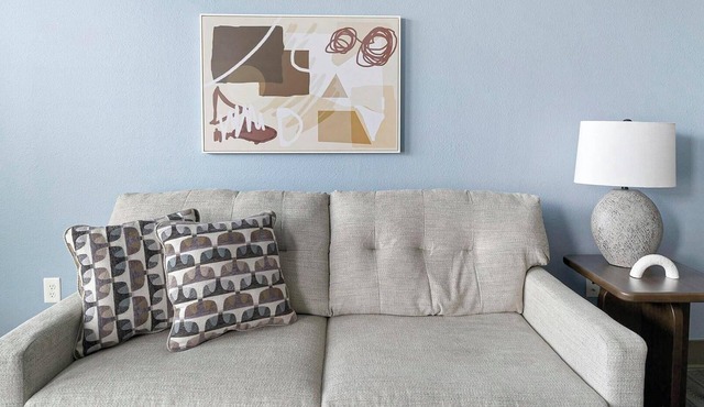 Landing | Beautiful 1BD, Gym