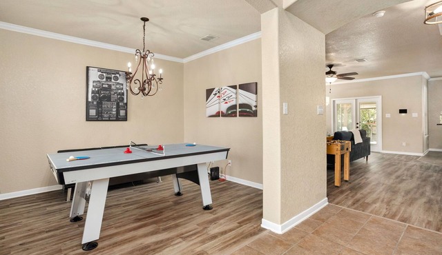 Long Stay Only Cibolo Getaway | Pool Air Hockey