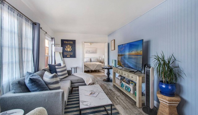 MB Gem Lower - Steps To The Beach, Ocean Breeze