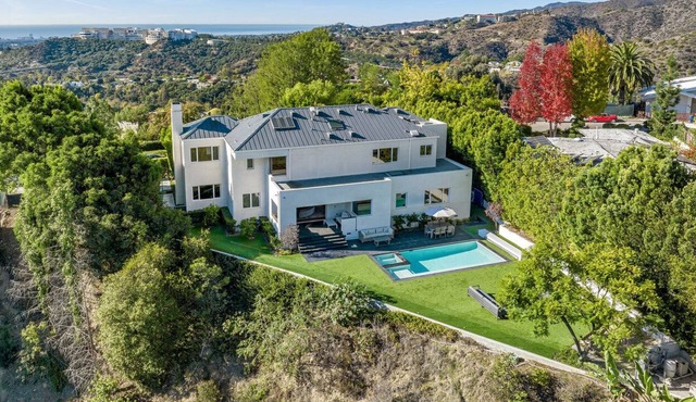 Modern Bel Air Estate | Pool | Views | Gated | 5 Bedroom