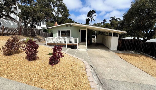 Monterey Car Week Getaway - Fabulous 3-bedroom house in Monterey