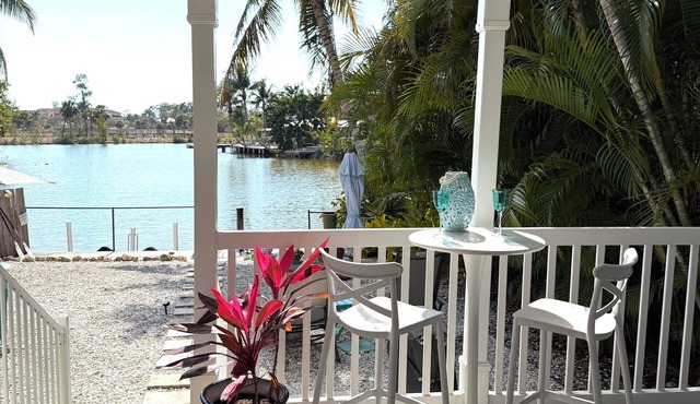 Naples Cottage For Two- Your own private house